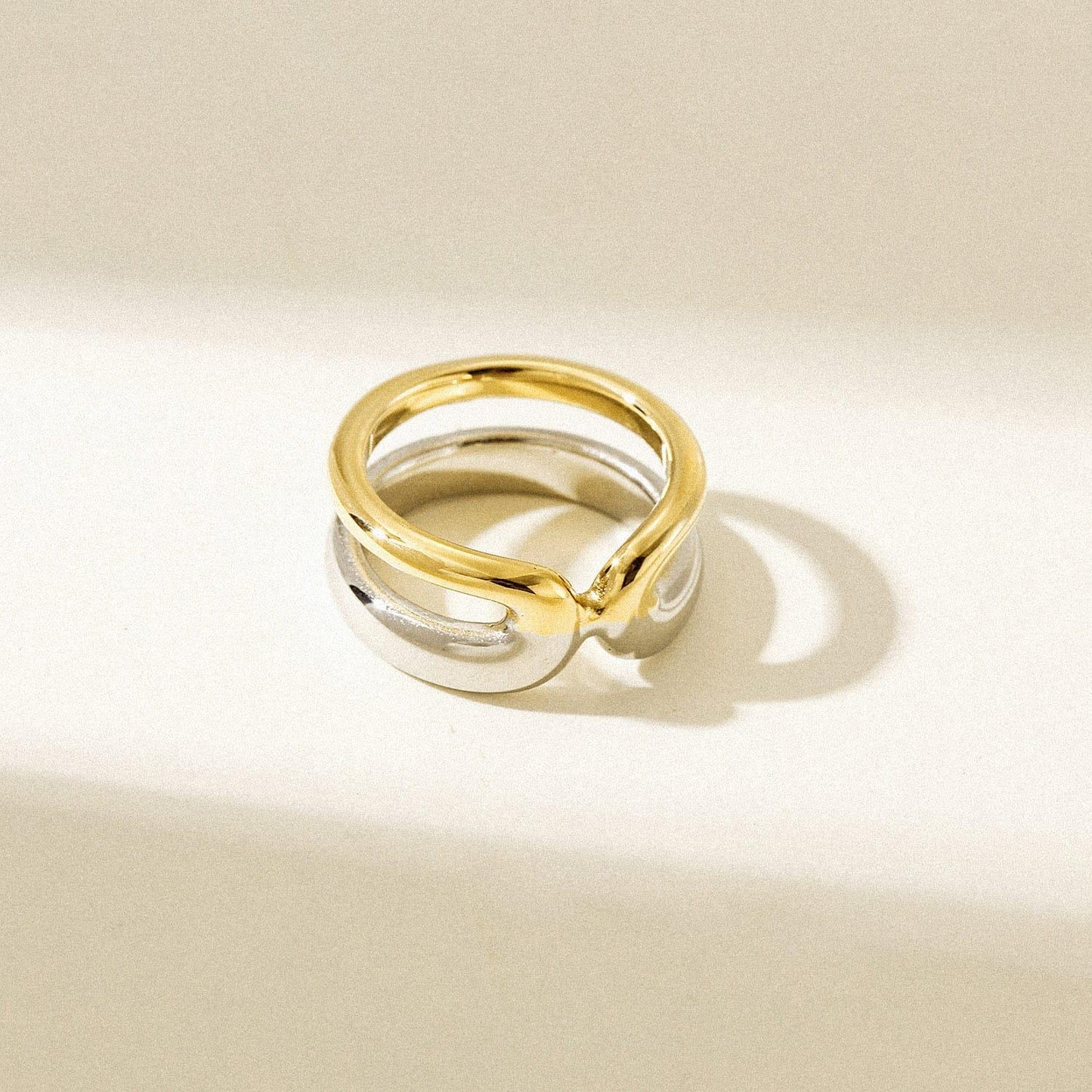 Two-Way Ring